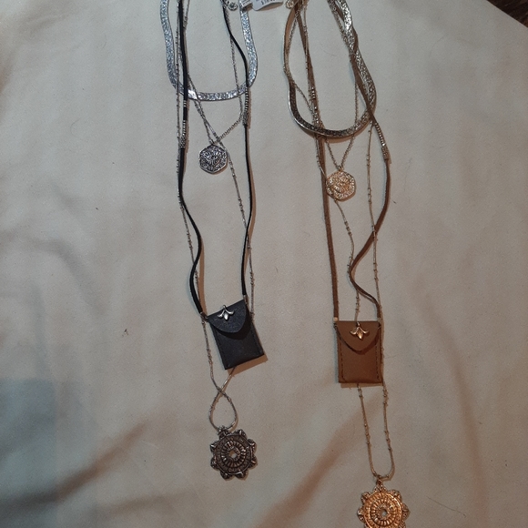NWT FREE PEOPLE NECKLACES (2) - Picture 7 of 7